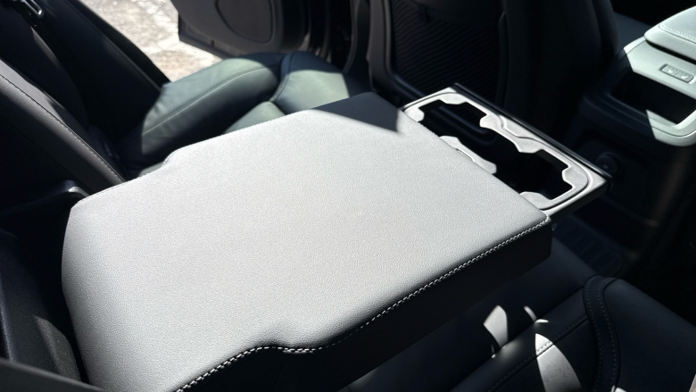 Volvo XC60 2.0 T8 [455] PHEV Ultra Dark 5dr AWD Geartronic Estate